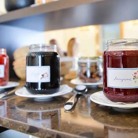 Отель Millennium