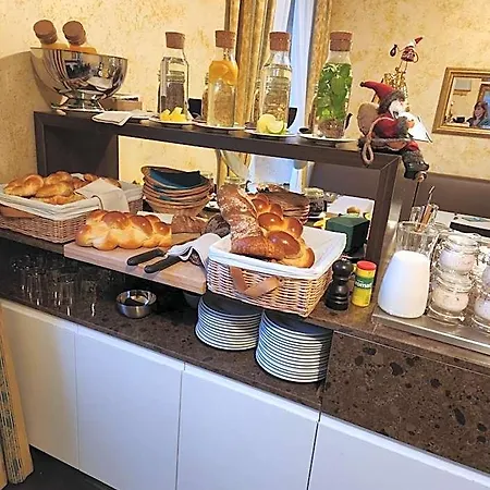 Millennium Hotel 3*