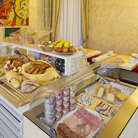 Hotel Millennium