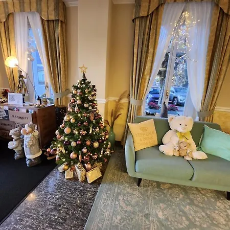 Millennium ホテル